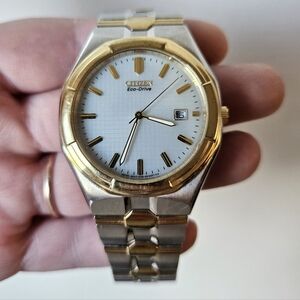 High Quality Rare Unique Citizen Eco-Drive Mens Two-Tone Watch